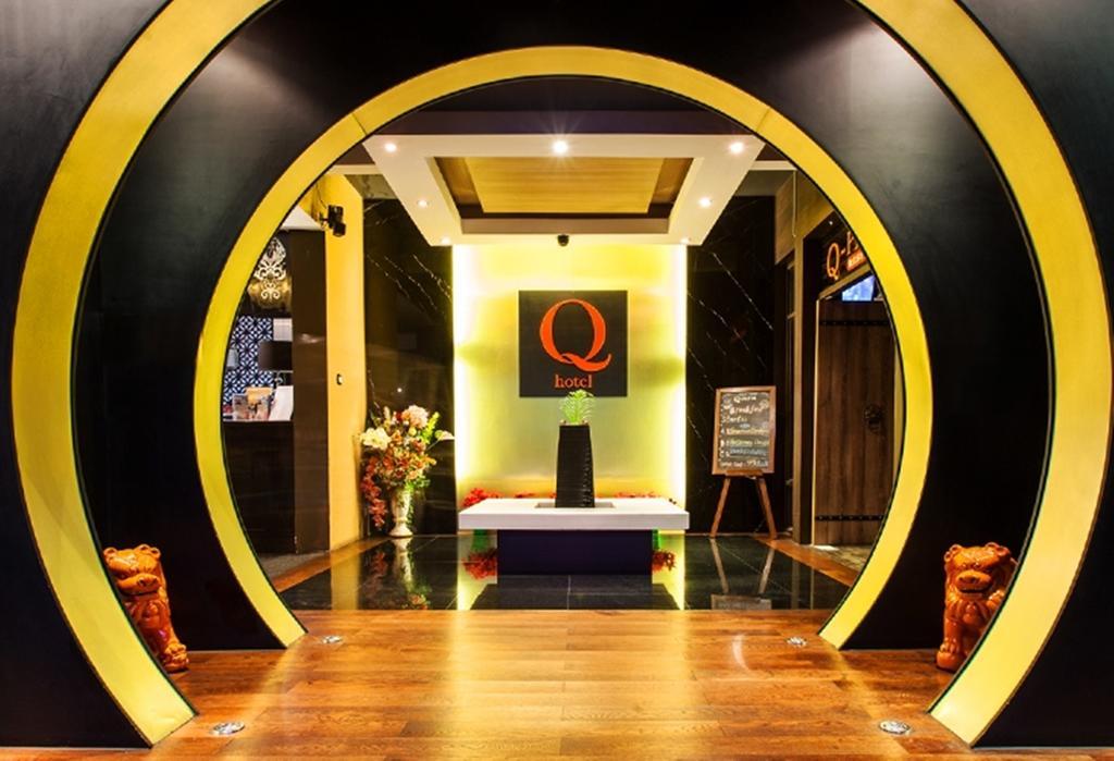 Q Hotel กรุงเทพมหานคร ภายนอก รูปภาพ