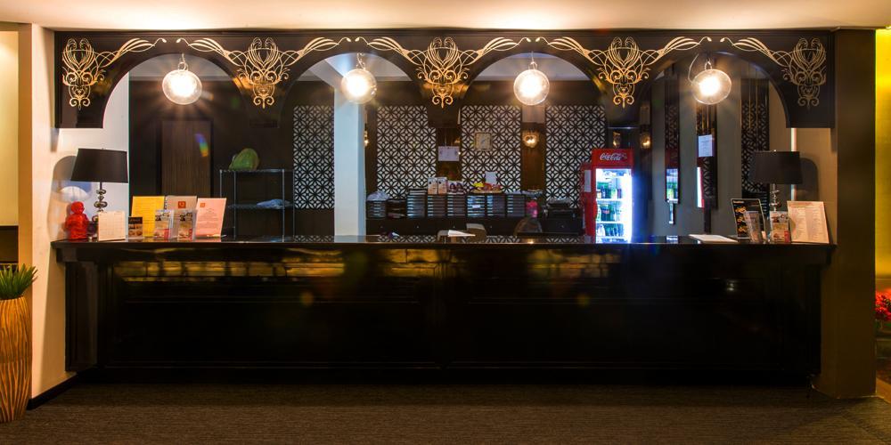 Q Hotel กรุงเทพมหานคร ภายนอก รูปภาพ
